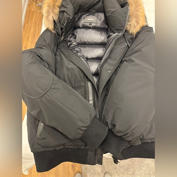 Men’s Mackage Puffer Bomber (Nathan) with removable natural fur trim - Picture 2 of 9